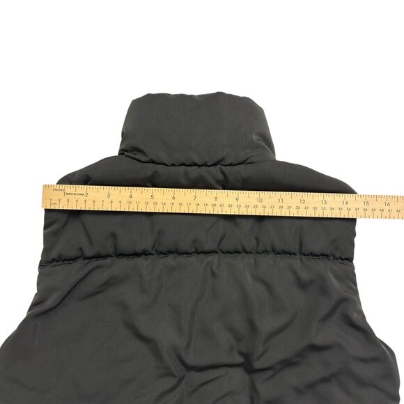 Black Cropped Puffer Vest SHEIN | Women’s Size M (US 6) | Zip Up - Picture 9 of 10